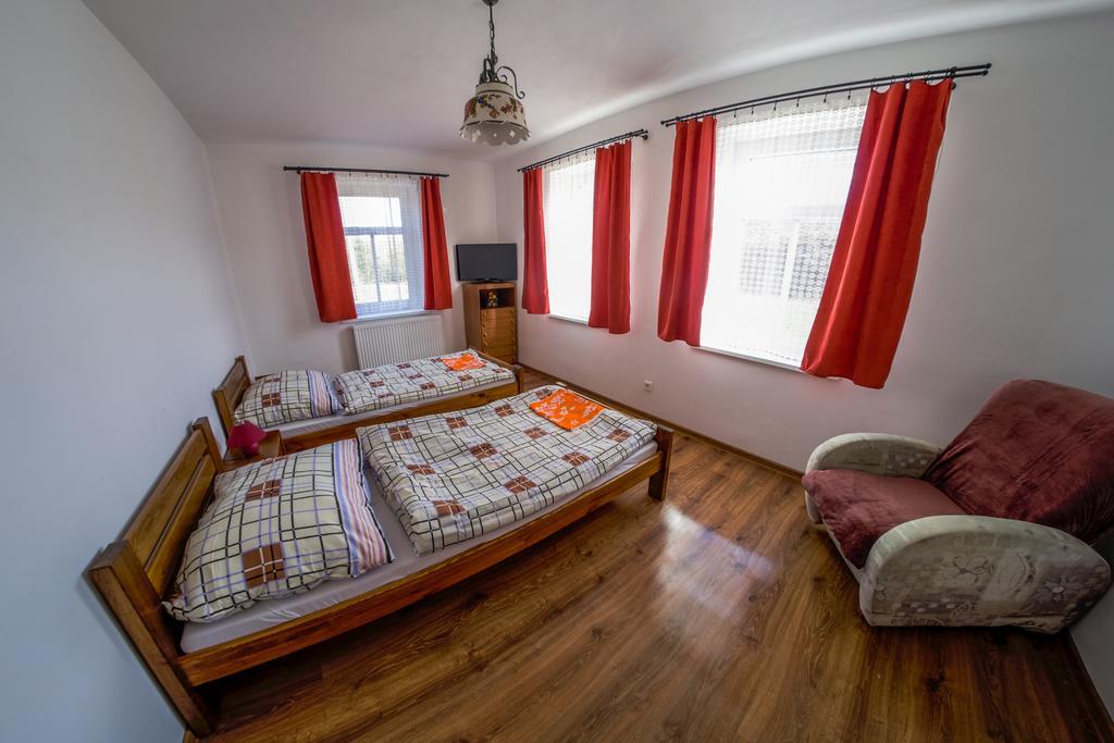 Stovka Bozanov Božanov Exterior foto